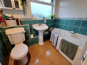 Photo 16- click for photo gallery